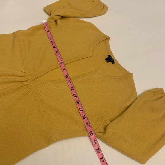 Prive 100% cashmere yellow mustard sweater S - Picture 10 of 14